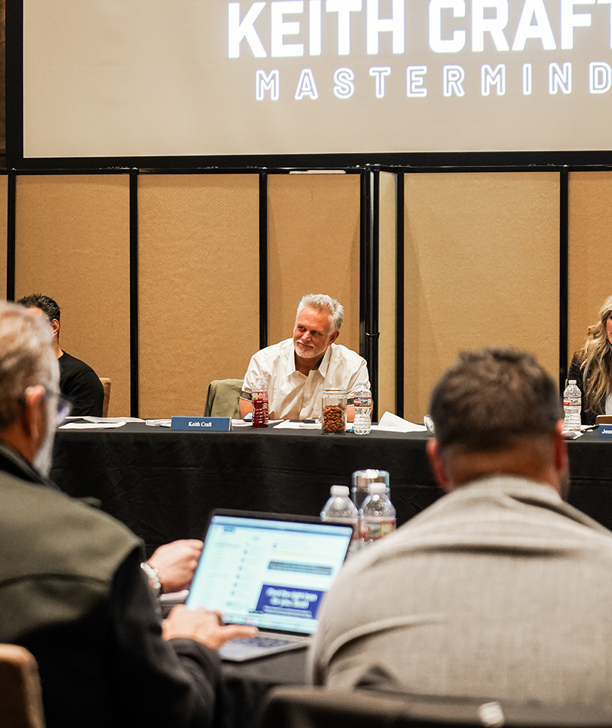 Keith Craft, motivational speaker and leadership expert, teaching at a mastermind event.